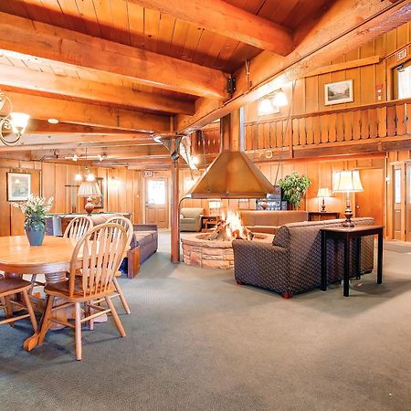 Petite Remodeled Corner Unit With Lots Of Light, Onsite Hot Tubs, Walk To Town Pm4A Lägenhet Breckenridge Exteriör bild